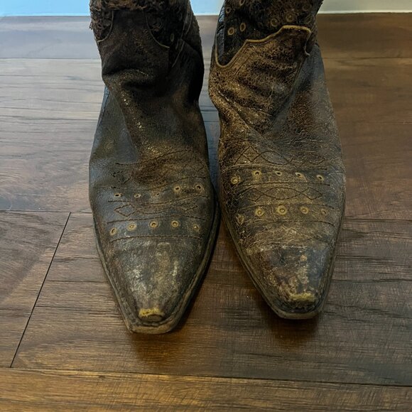 The Frye Company Vintage Cowboy Boots - Picture 12 of 16